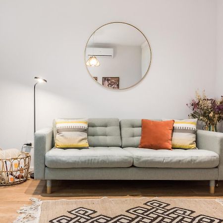 New Design Apartment Barrio De Las Letras Madrid Exterior photo